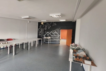 Офисное помещение 58 кв., ул. Ленина, 2а