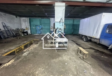 Производство-склад-автосервис, 180 м²  Демьяна Бедного 5