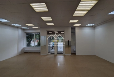 Помещение на трафике 100м2 ул.Холодильная 122